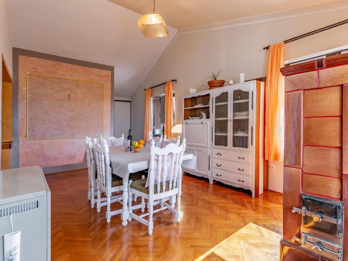 Apartment Vladimir - Pul237 By Interhome Banjole Bagian luar foto